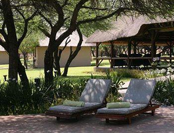 Mongena Game Lodge Хамманскрал Экстерьер фото